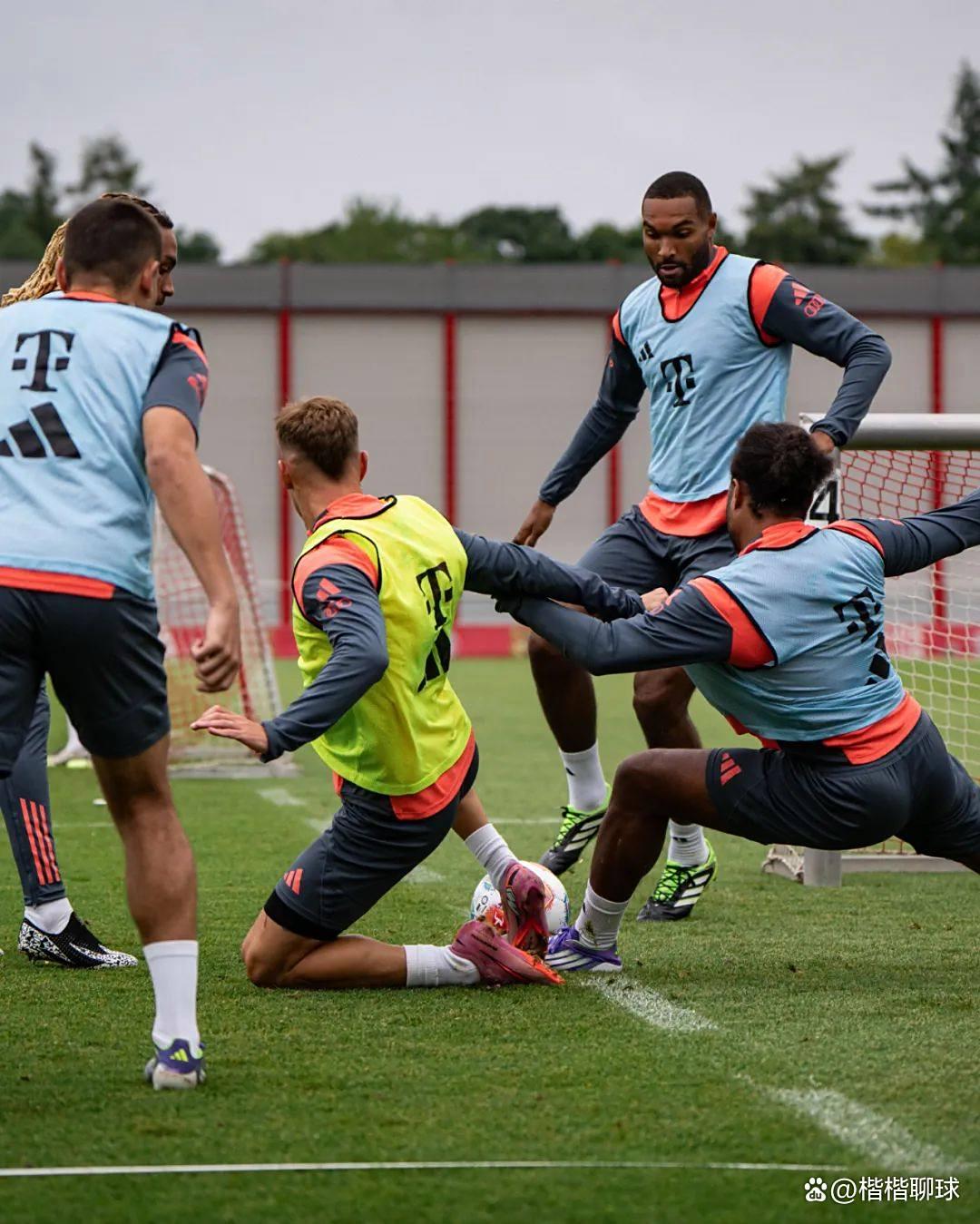 lol官方-赛地聚焦——欧冠窗口期热度飙升，俄克拉荷马雷霆止住颓势，目标明确，临场指挥获称赞的简单介绍